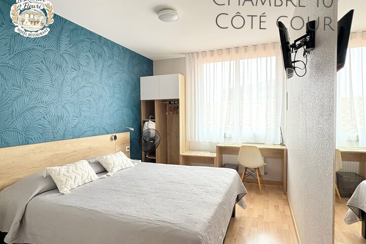 Room 13 of 17