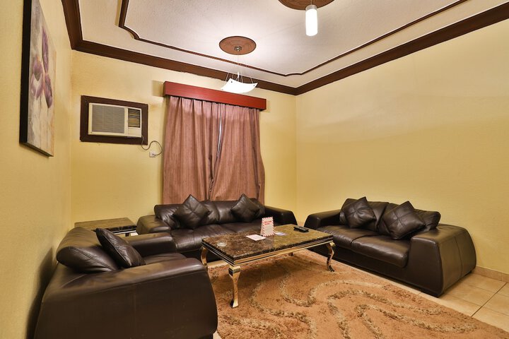 Room 15 of 25