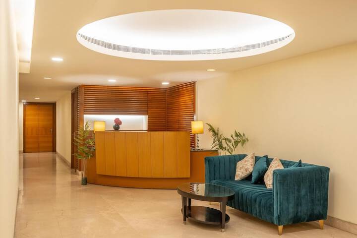 Business Center 96 of 112