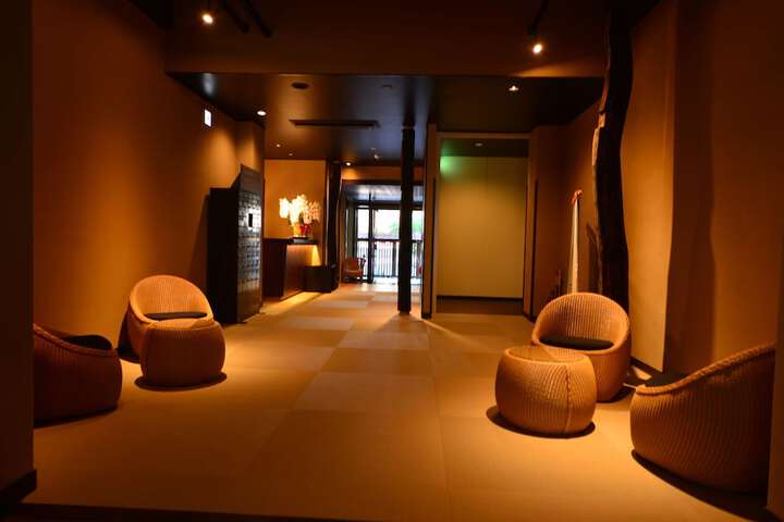 Hotel Interior 4 of 29