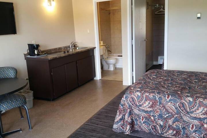 Room 10 of 36