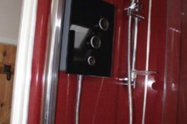 Room 16 of 19