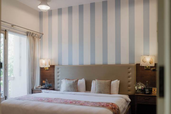 Room 39 of 203