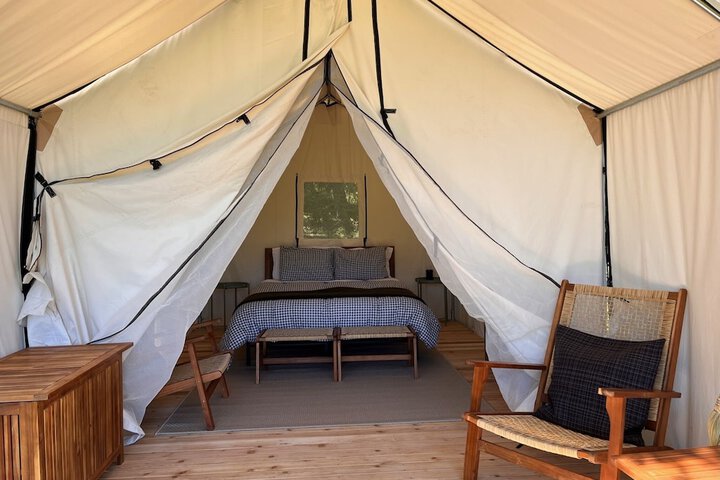 Room 4 of 34