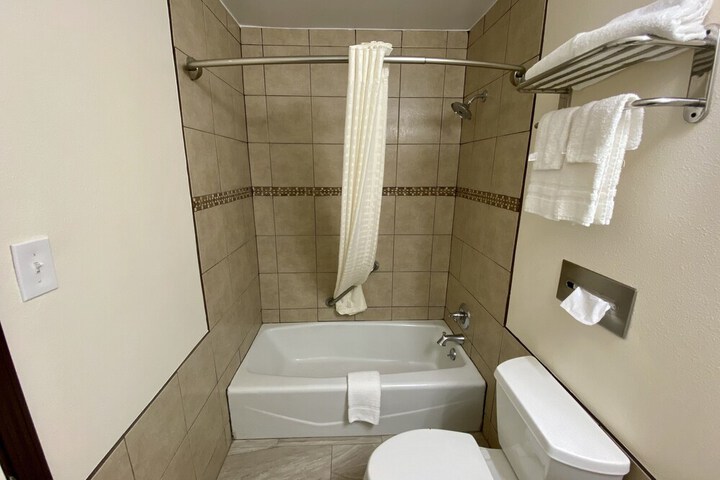 Room 20 of 35