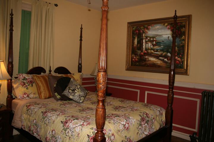 Room 15 of 89