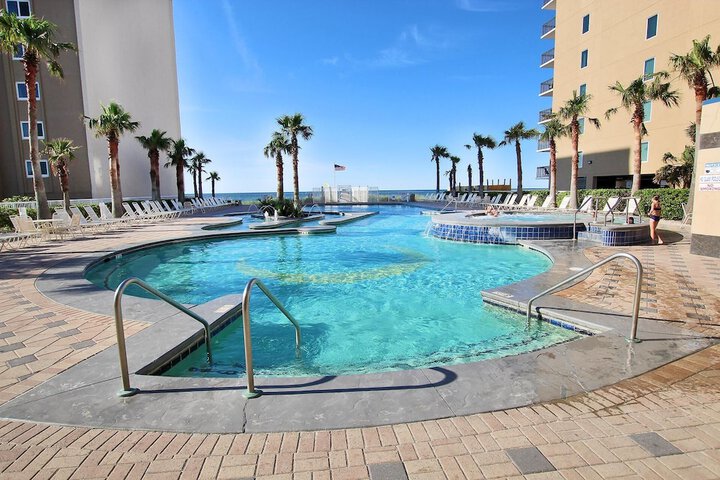 Pool 64 of 134