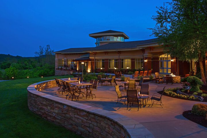 MEADOWVIEW CONFERENCE RESORT & CONVENTION CENTER - Kingsport TN 1901  Meadowview Pkwy. 37660