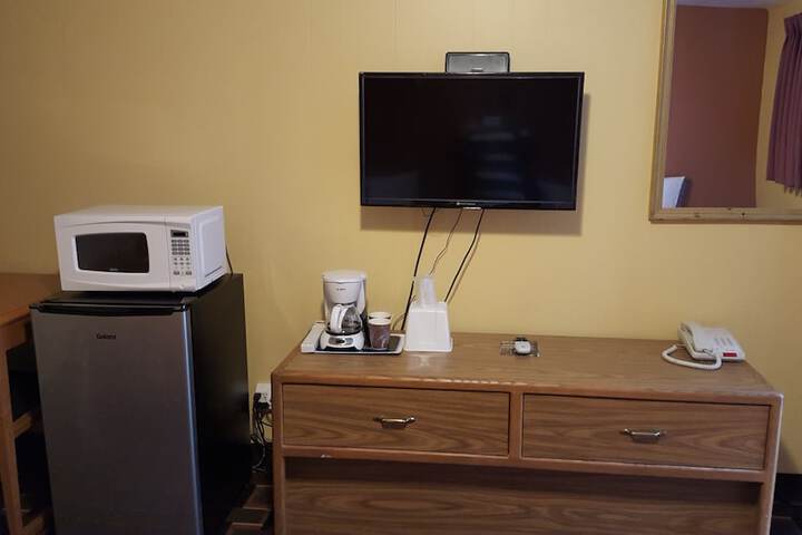 Room 16 of 36