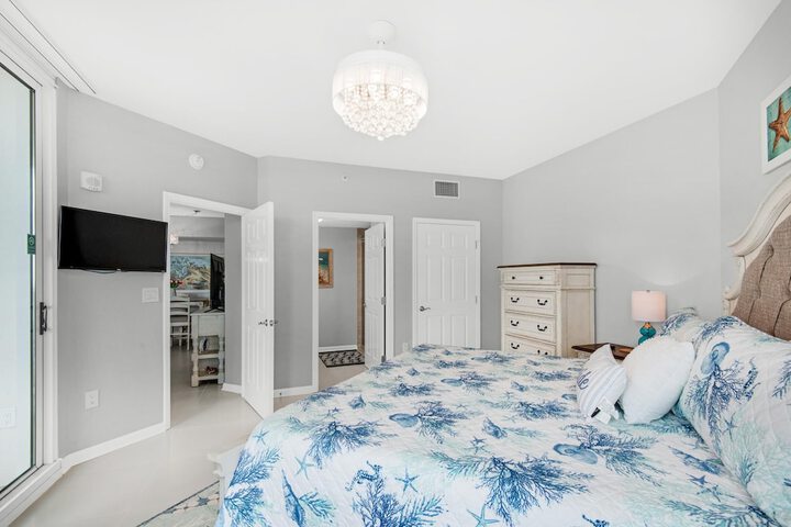 Room 3 of 69