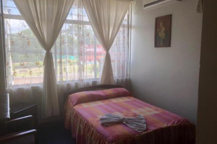 Hotel Shalom