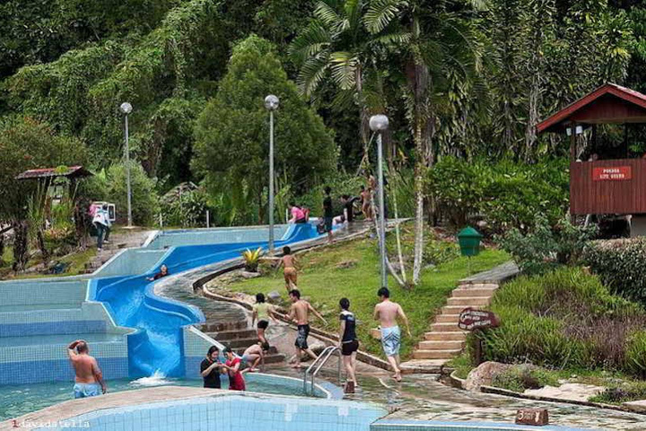 Pool 8 of 13