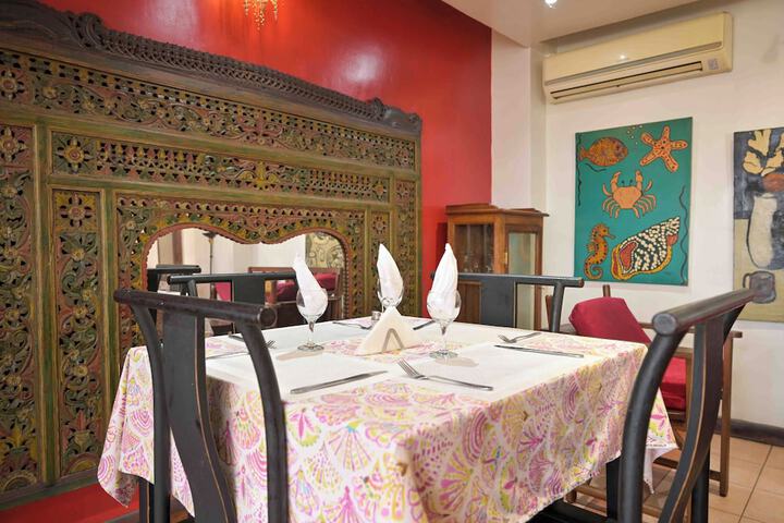 Dining 53 of 73