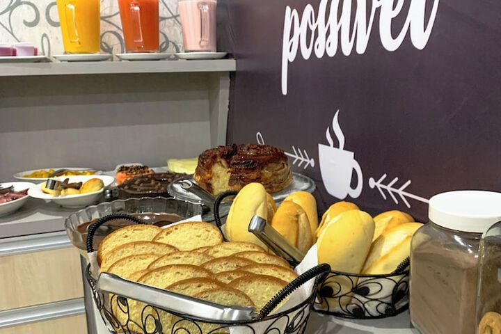 Breakfast/Coffee Service 23 of 26