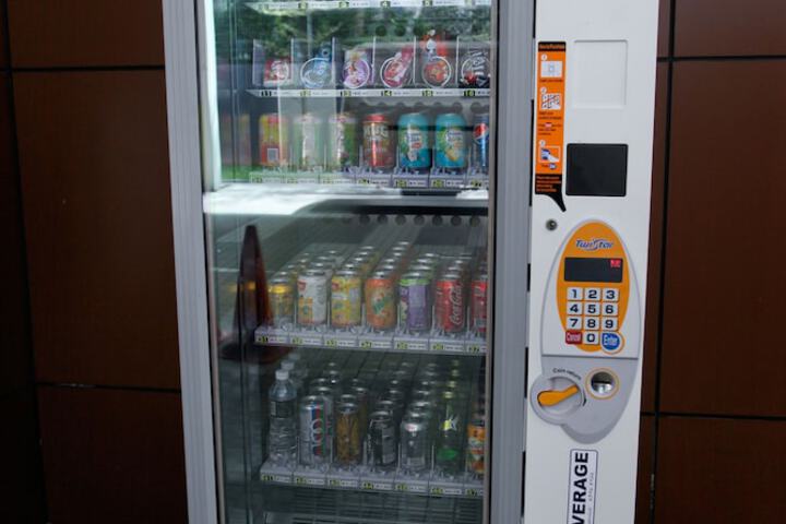 Vending machine