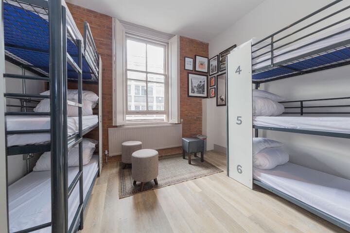 Room 3 of 36