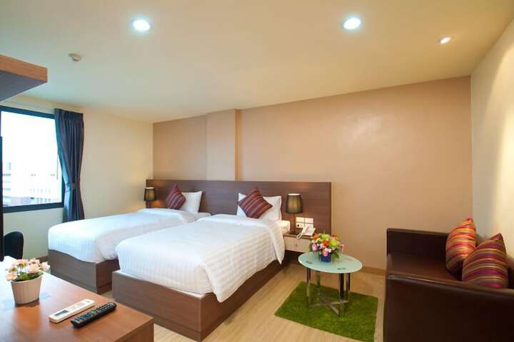 Room 15 of 52