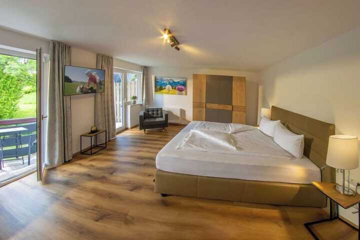 Room 17 of 42