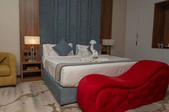 Room 40 of 96