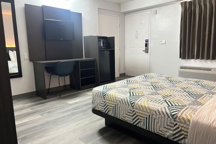 Room 14 of 45