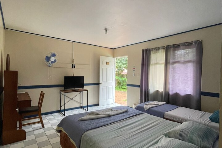 Room 2 of 14