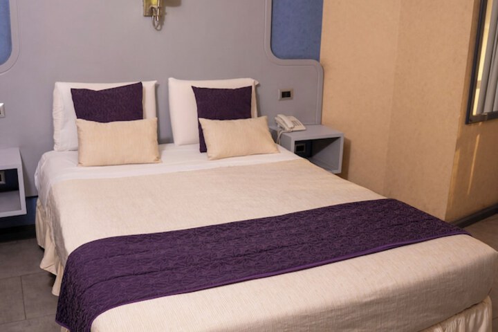Room 45 of 89
