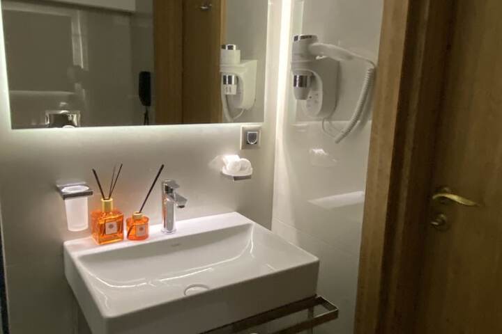 Clean Restrooms