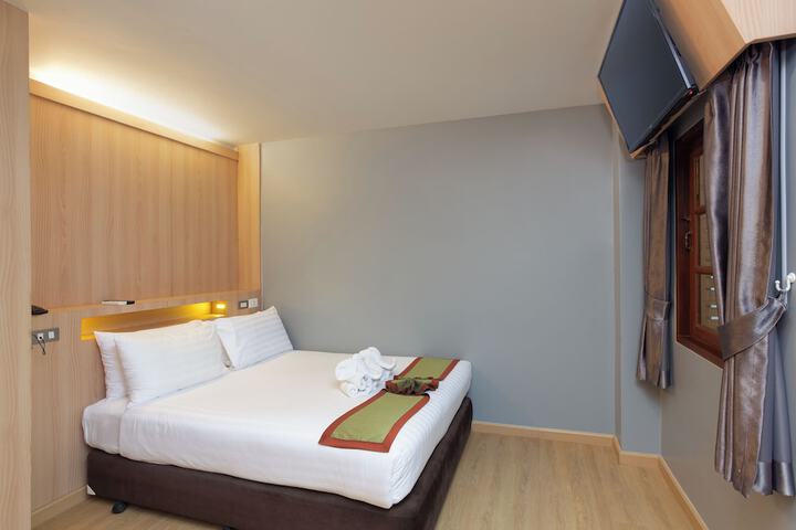 Room 21 of 127
