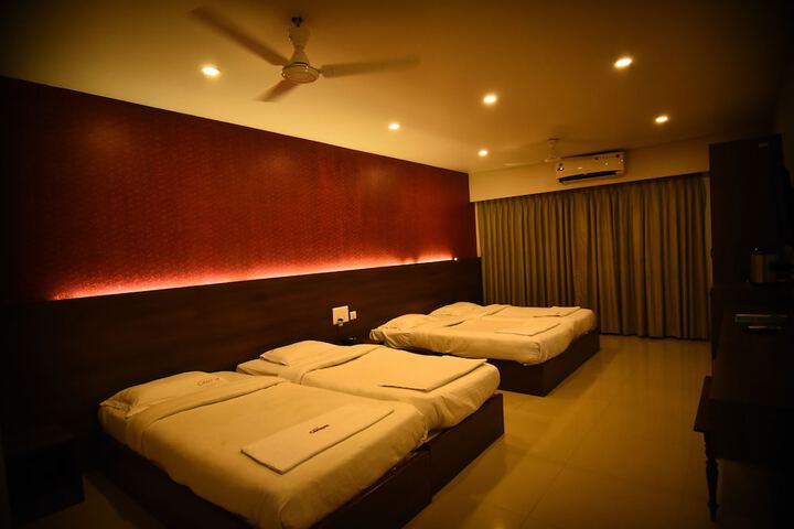 Room 15 of 75