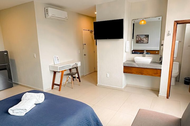 Room 28 of 121
