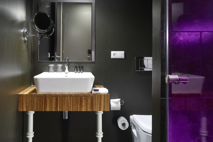 Bath Interior