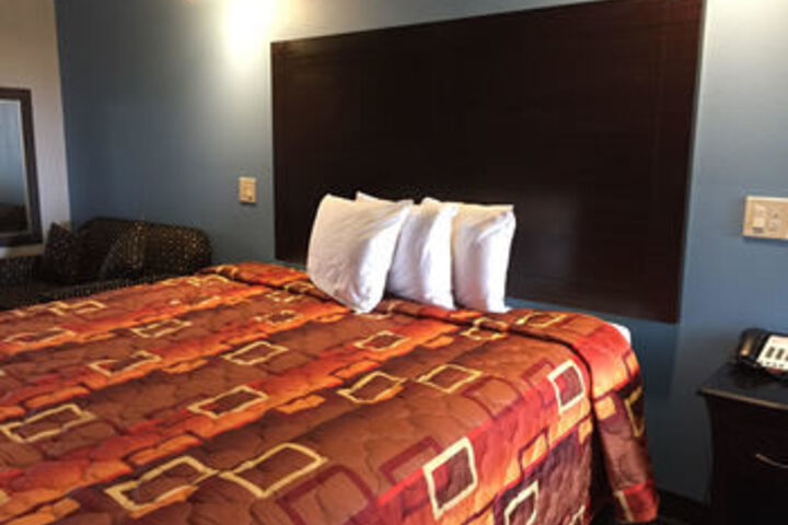 Room 47 of 65