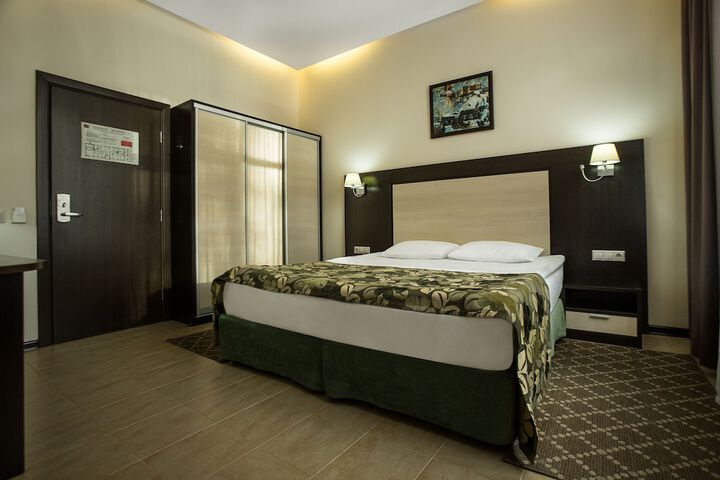 Room 15 of 45