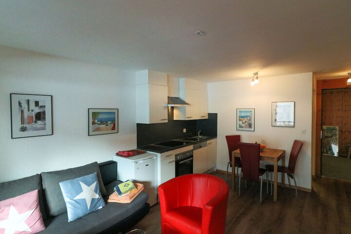 Room 44 of 169