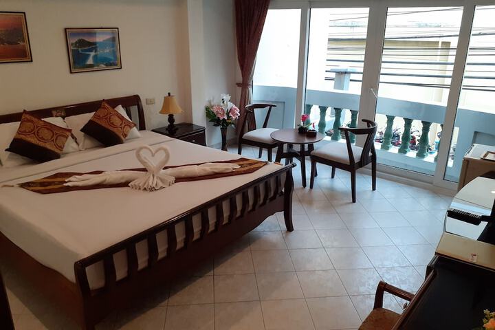 Room 10 of 39