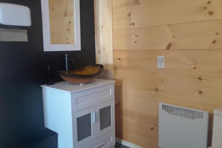 Room 10 of 23