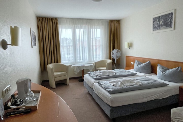 Room amenity