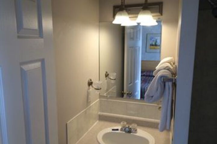 Room 5 of 19