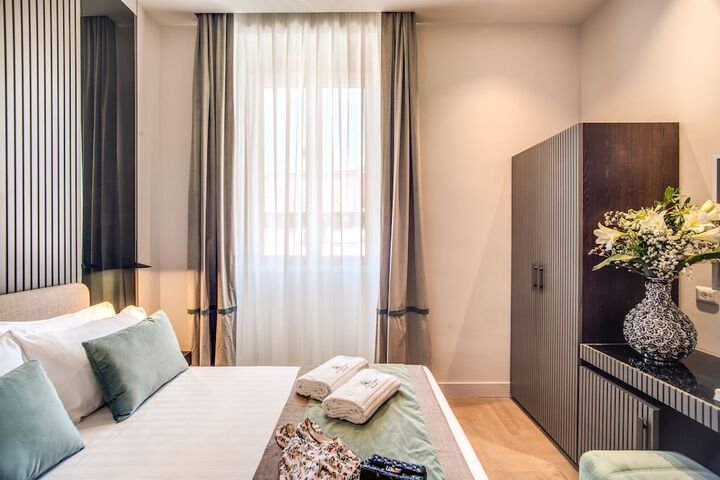 Room 29 of 53
