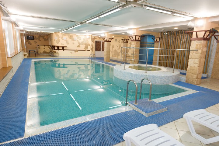 Pool 9 of 11