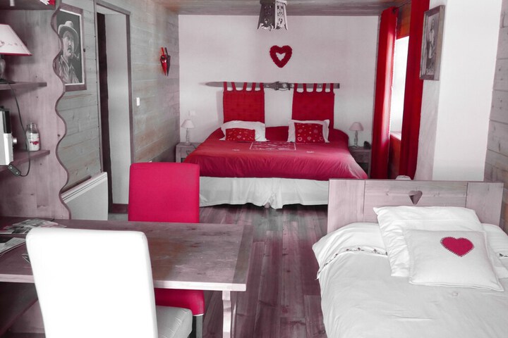 Room 5 of 41