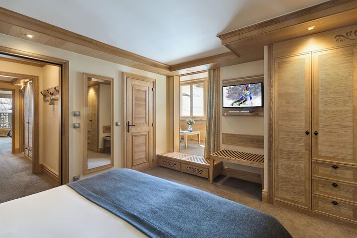 Room 26 of 193