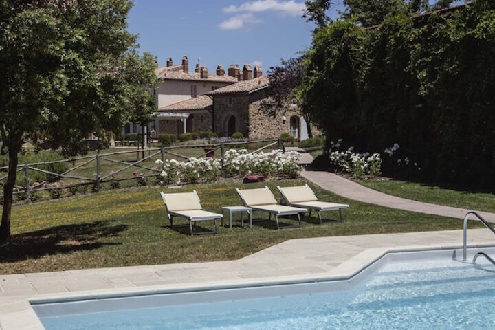Pool 15 of 29