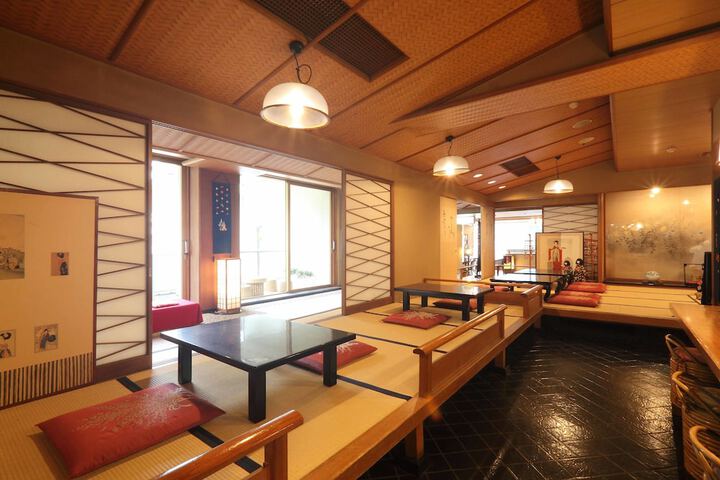 Hotel Interior 6 of 102