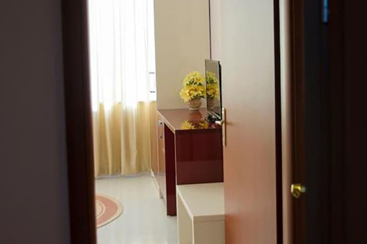Room 21 of 26