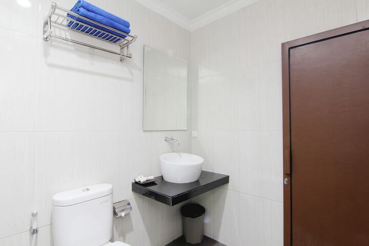 Bathroom Interior Photo