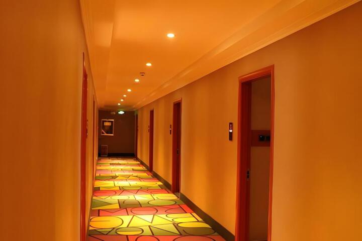 Shell Rizhao Donggang District Bus station Hotel