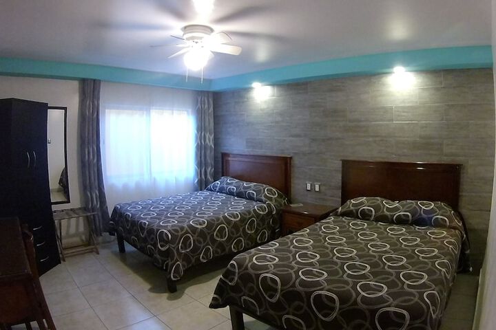 Room 7 of 37