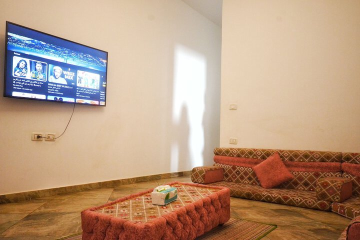 Room 57 of 108
