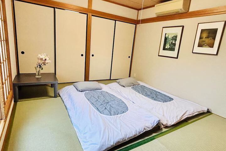 Room 5 of 35